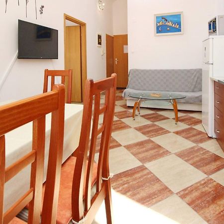 Apartments Aquarium Dorcic Baška Esterno foto